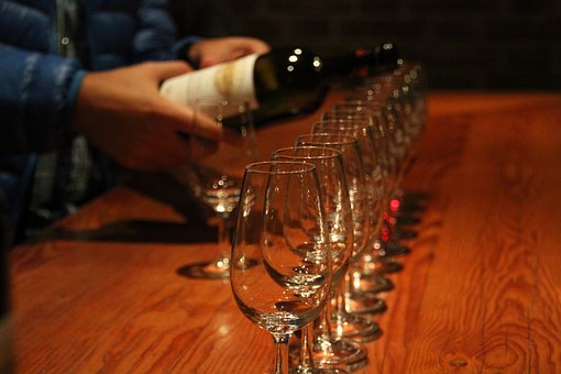 Exploring the World of Wine Tourism: A Journey Through Vineyards and Tastings